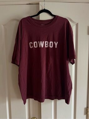 BDG Maroon Short Sleeve Tee with COWBOY Chest Print